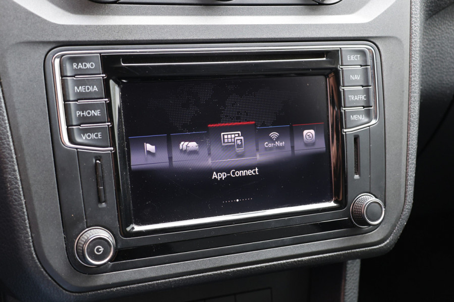 Volkswagen Caddy 1.4 TSI DSG | Marge | BTW / BPM Vrij | Automaat | CarPlay | Navigatie | PDC | Airco | Dealer onderhouden | Elek. ramen | Lederen bekleding | Sidebars | Betimmering | Nieuwe APK