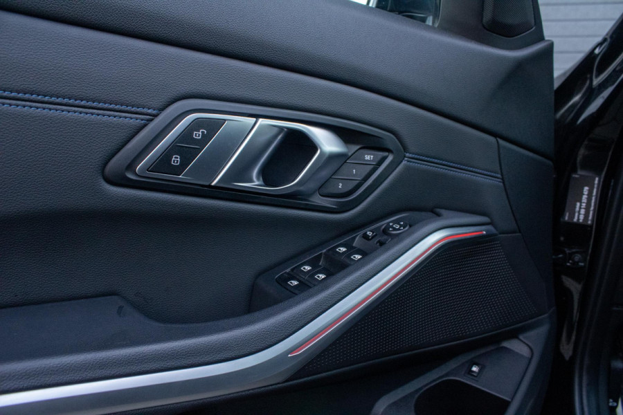 BMW 3-serie 330e PANO MEMORY M PAKKET CAMERA HUD