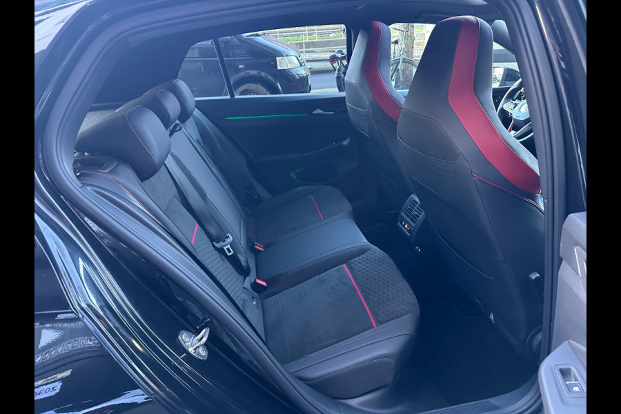 Volkswagen Golf 2.0 TSI GTI Clubsport 300Pk IQ Light Pano