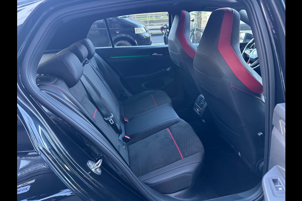 Volkswagen Golf 2.0 TSI GTI Clubsport 300Pk IQ Light Pano