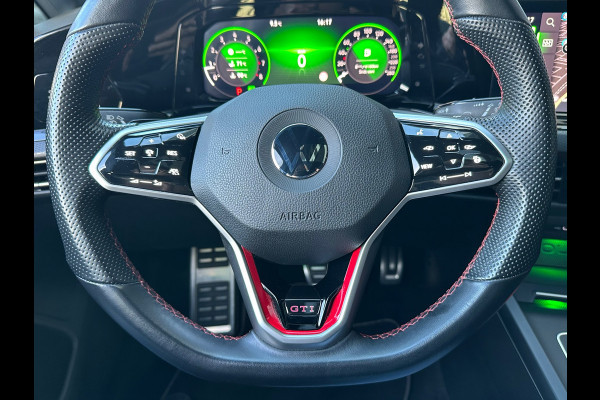 Volkswagen Golf 2.0 TSI GTI Clubsport 300Pk IQ Light Pano