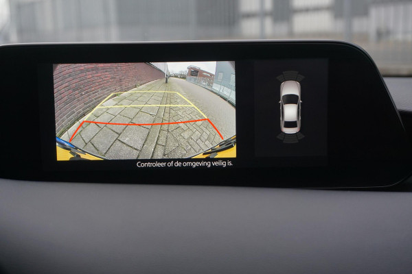 Mazda 3 2.0 e-SkyActiv-X M Hybrid 186PK/Head-Up/Camera/LED /November 2022!!