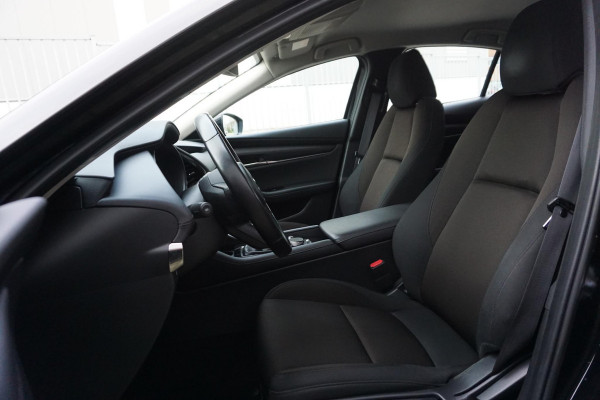 Mazda 3 2.0 e-SkyActiv-X M Hybrid 186PK/Head-Up/Camera/LED /November 2022!!