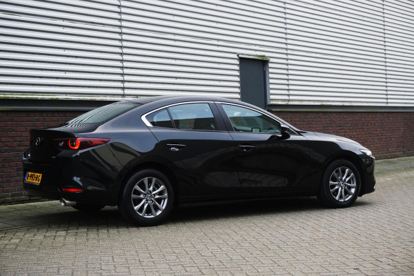 Mazda 3 2.0 e-SkyActiv-X M Hybrid 186PK/Head-Up/Camera/LED /November 2022!!