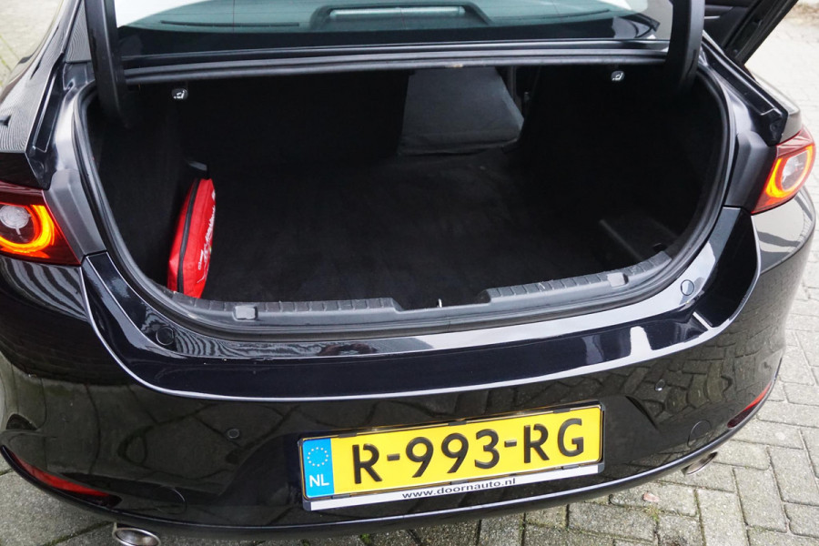 Mazda 3 2.0 e-SkyActiv-X M Hybrid 186PK/Head-Up/Camera/LED /November 2022!!