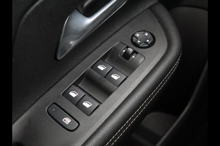 Opel Mokka-e GS LINE 50 kWh + CAMERA | ADAPTIVE CRUISE | APPLE CARPLAY | ZWART DAK | LED | BTW