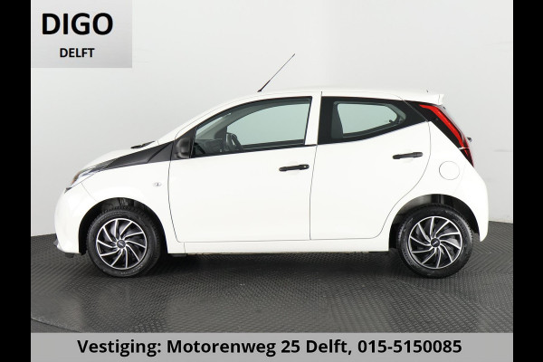Toyota Aygo 1.0 VVT-i X CARPLAY NAVI 1e EIG.GARANTIE 10-2031 VOLLEDIG OH. AUDIO. SPEED LIMITER.