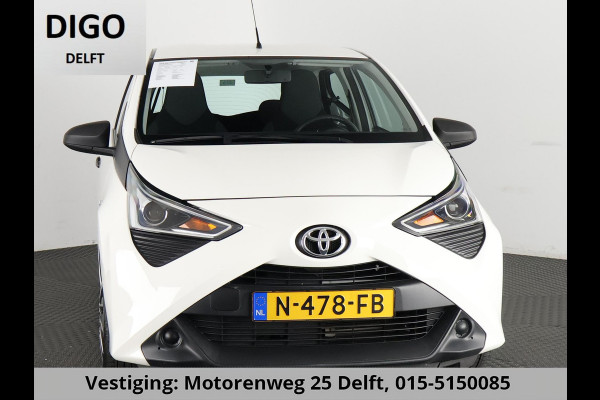 Toyota Aygo 1.0 VVT-i X CARPLAY NAVI 1e EIG.GARANTIE 10-2031 VOLLEDIG OH. AUDIO. SPEED LIMITER.