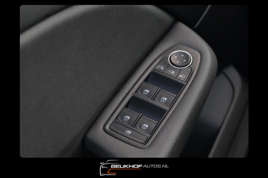 Renault Clio 1.0 TCe Intens Half Leer Carplay Navi Cruise