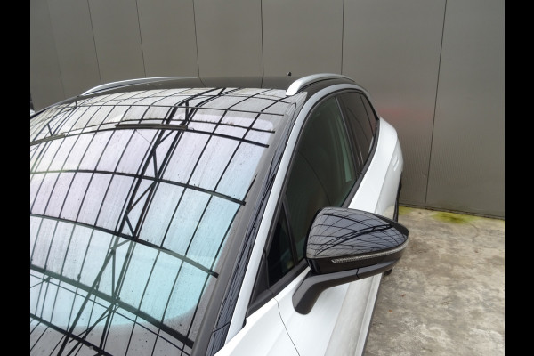 Volkswagen ID.4 First 77 kWh * DEALER ONDERH. * CARPLAY !!