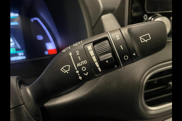 Hyundai Kona EV Premium 64 kWh|GROTE ACCU|100%SOH|FACELIFT|3-FASE|TREKH|HUD|LEDER|ACC|STUURVERW|STOELVERW+VENT.|CAMERA|CARPLAY|NL|