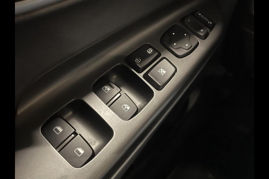 Hyundai Kona EV Premium 64 kWh|GROTE ACCU|100%SOH|FACELIFT|3-FASE|TREKH|HUD|LEDER|ACC|STUURVERW|STOELVERW+VENT.|CAMERA|CARPLAY|NL|