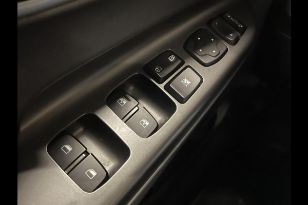 Hyundai Kona EV Premium 64 kWh|GROTE ACCU|100%SOH|FACELIFT|3-FASE|TREKH|HUD|LEDER|ACC|STUURVERW|STOELVERW+VENT.|CAMERA|CARPLAY|NL|