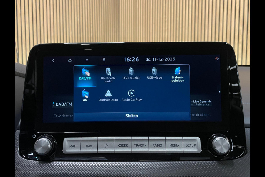 Hyundai Kona EV Premium 64 kWh|GROTE ACCU|100%SOH|FACELIFT|3-FASE|TREKH|HUD|LEDER|ACC|STUURVERW|STOELVERW+VENT.|CAMERA|CARPLAY|NL|