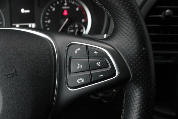 Mercedes-Benz Vito 190PK LANG 4X4 JB- EDITION FULL BLACK / AMG / SPOILER / VERLAGINGSVEREN / NAVIGATIE / SIDE- BARS / FULL / NAVI