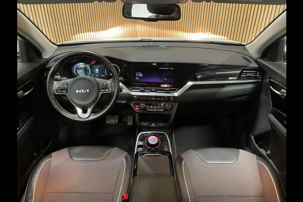 Kia e-Niro DynamicLine 64 kWh|NIEUWE LOGO|FACELIFT|3-FASE|1/2 LEDER|ACC|CARPLAY|CAMERA|STOELVERW|IN. BTW|1e EIG|NL-AUTO|NAP|