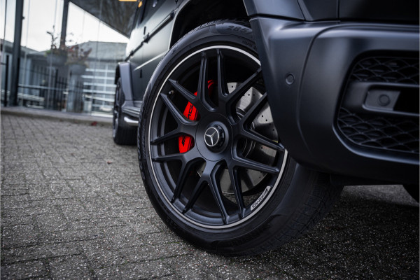 Mercedes-Benz G-Klasse 63 AMG 585pk ** Manufaktur ** Burmester ** 22inch ** Designo Nachtzwart Magno ** PPF ** NL-auto! Certified Premium garantie tot 02-2027!