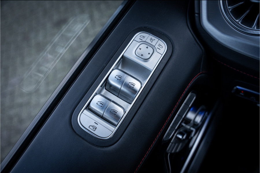 Mercedes-Benz G-Klasse 63 AMG 585pk ** Manufaktur ** Burmester ** 22inch ** Designo Nachtzwart Magno ** PPF ** NL-auto! Certified Premium garantie tot 02-2027!