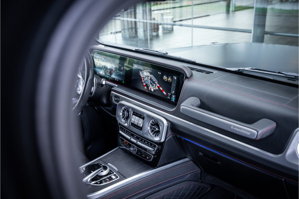 Mercedes-Benz G-Klasse 63 AMG 585pk ** Manufaktur ** Burmester ** 22inch ** Designo Nachtzwart Magno ** PPF ** NL-auto! Certified Premium garantie tot 02-2027!