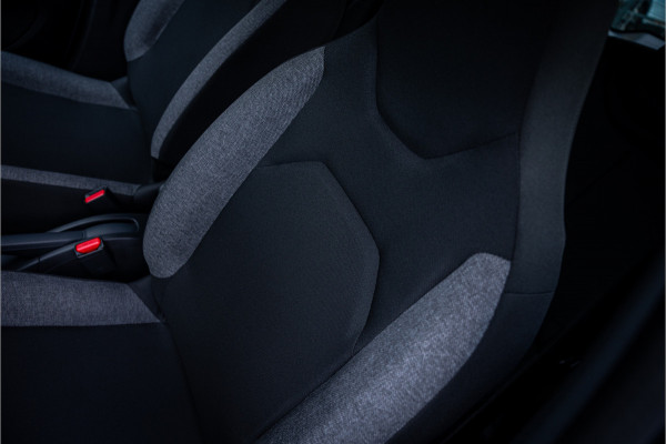 Toyota Aygo X 1.0 VVT-i S-CVT Play ** Navigatie ** Camera ** LM Velgen