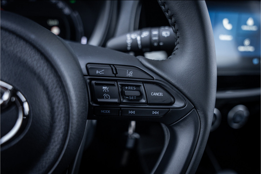 Toyota Aygo X 1.0 VVT-i S-CVT Play ** Navigatie ** Camera ** LM Velgen