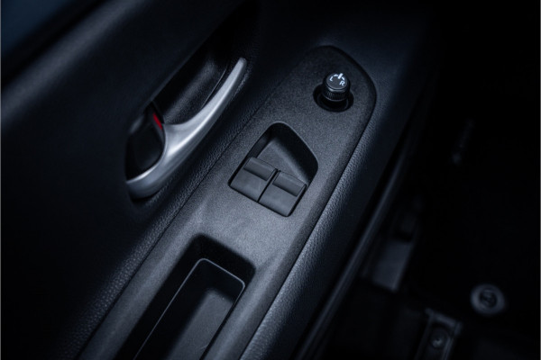 Toyota Aygo X 1.0 VVT-i S-CVT Play ** Navigatie ** Camera ** LM Velgen