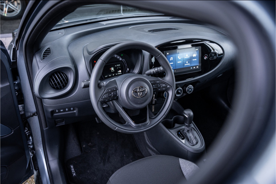 Toyota Aygo X 1.0 VVT-i S-CVT Play ** Navigatie ** Camera ** LM Velgen