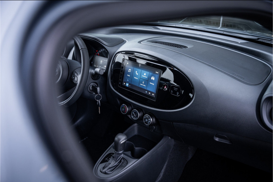Toyota Aygo X 1.0 VVT-i S-CVT Play ** Navigatie ** Camera ** LM Velgen