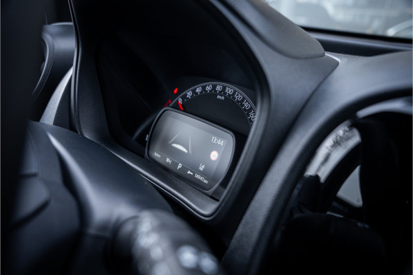 Toyota Aygo X 1.0 VVT-i S-CVT Play ** Navigatie ** Camera ** LM Velgen