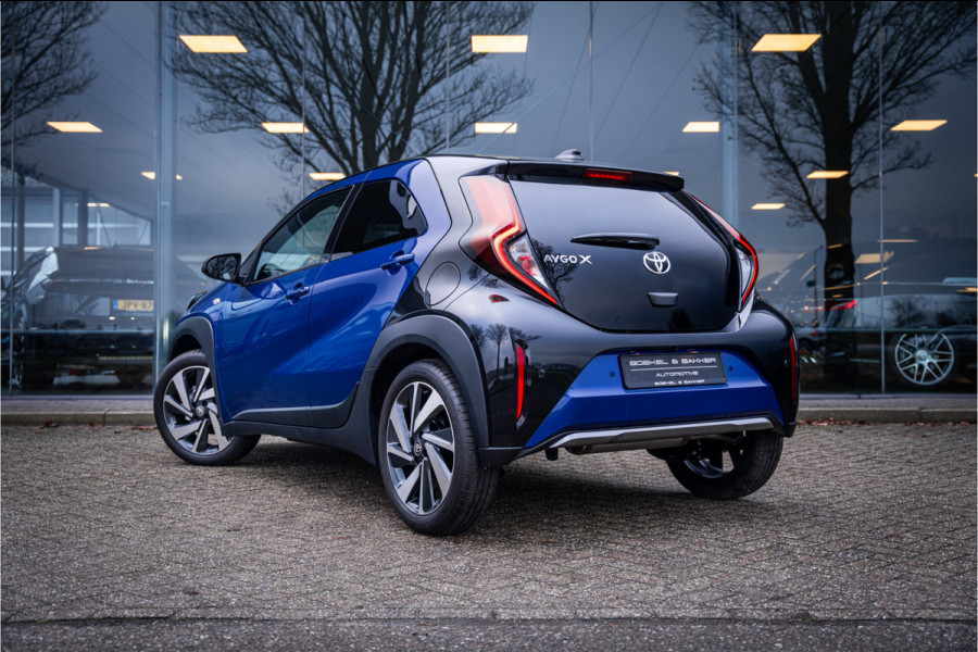 Toyota Aygo X 1.0 VVT-i MT Bi-Color ** Navigatie ** 17inch **