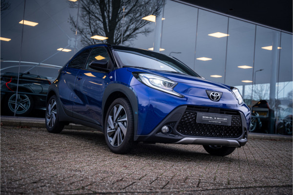 Toyota Aygo X 1.0 VVT-i MT Bi-Color ** Navigatie ** 17inch **