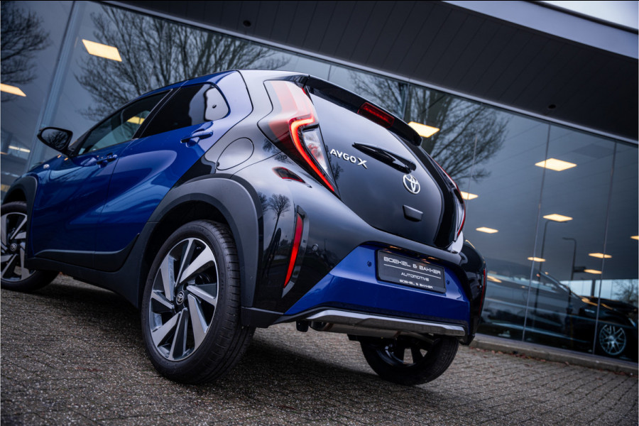 Toyota Aygo X 1.0 VVT-i MT Bi-Color ** Navigatie ** 17inch **