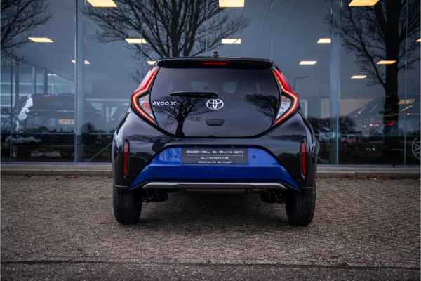 Toyota Aygo X 1.0 VVT-i MT Bi-Color ** Navigatie ** 17inch **