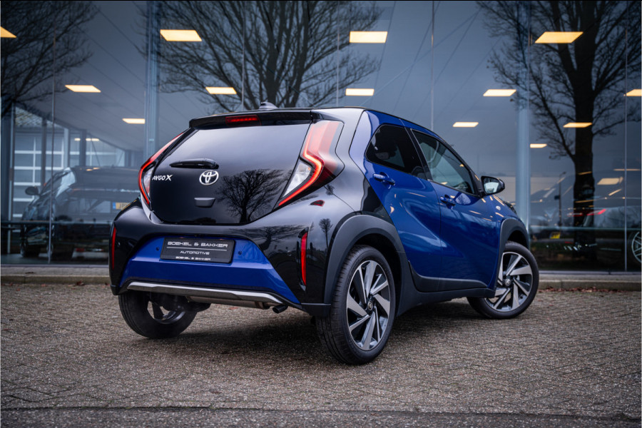 Toyota Aygo X 1.0 VVT-i MT Bi-Color ** Navigatie ** 17inch **