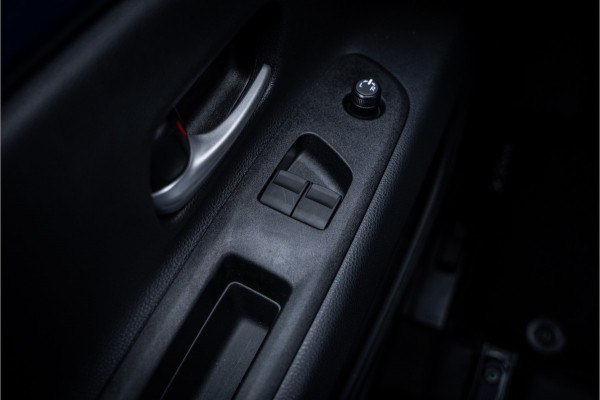 Toyota Aygo X 1.0 VVT-i MT Bi-Color ** Navigatie ** 17inch **