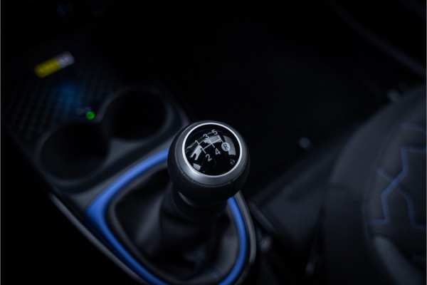 Toyota Aygo X 1.0 VVT-i MT Bi-Color ** Navigatie ** 17inch **