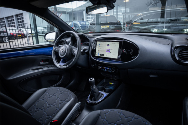 Toyota Aygo X 1.0 VVT-i MT Bi-Color ** Navigatie ** 17inch **