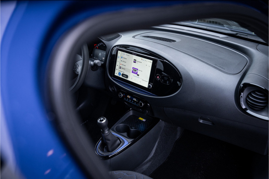 Toyota Aygo X 1.0 VVT-i MT Bi-Color ** Navigatie ** 17inch **