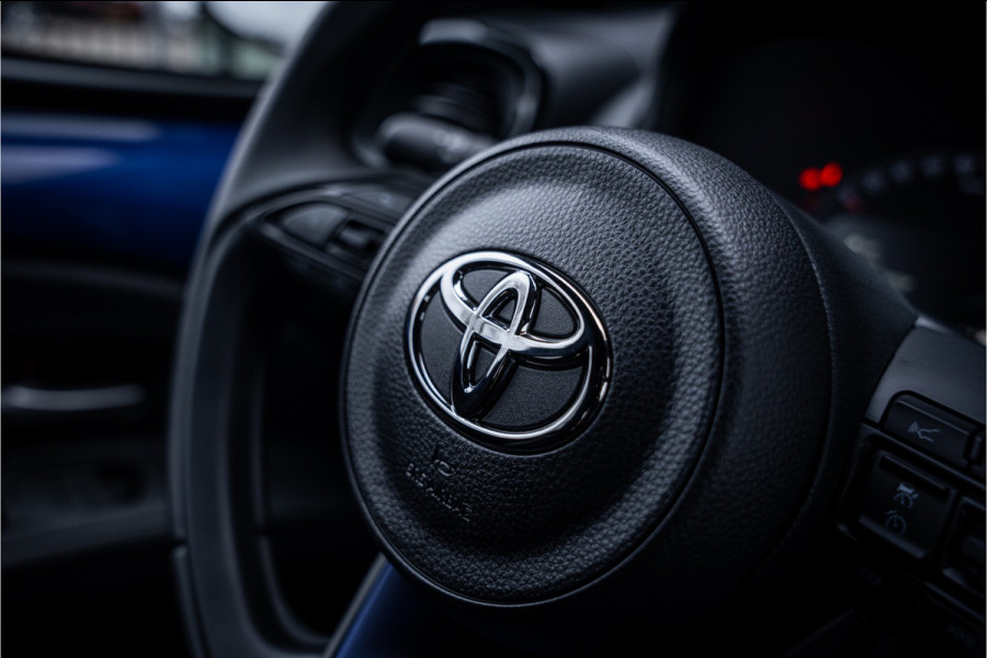 Toyota Aygo X 1.0 VVT-i MT Bi-Color ** Navigatie ** 17inch **