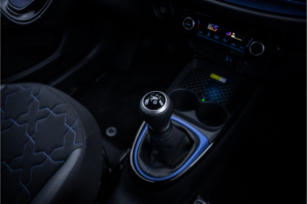 Toyota Aygo X 1.0 VVT-i MT Bi-Color ** Navigatie ** 17inch **