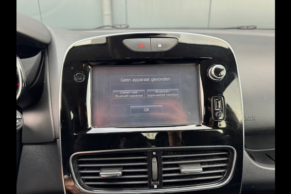 Renault Clio Estate 1.2 16V Life * Navigatie * Parkeersensoren * Cruise Control *