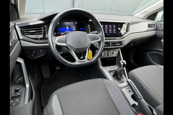 Volkswagen Polo 1.0 MPI * Carplay * Stoelverwarming * Cruise Control * Lichtmetalen Velgen *