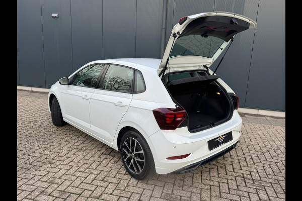 Volkswagen Polo 1.0 MPI * Carplay * Stoelverwarming * Cruise Control * Lichtmetalen Velgen *