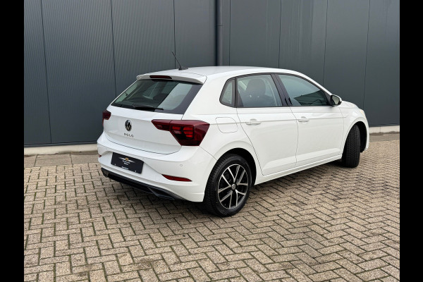 Volkswagen Polo 1.0 MPI * Carplay * Stoelverwarming * Cruise Control * Lichtmetalen Velgen *