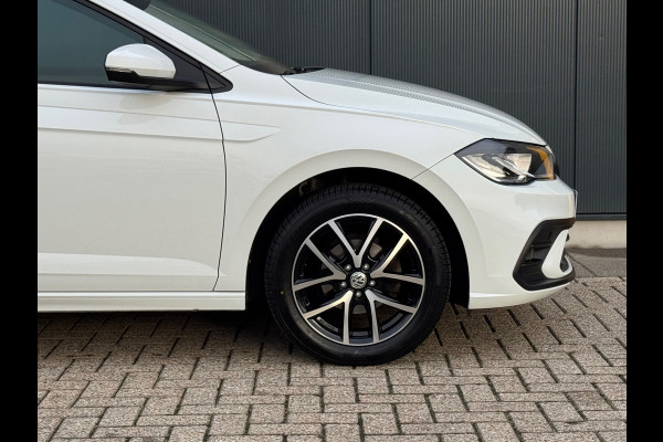 Volkswagen Polo 1.0 MPI * Carplay * Stoelverwarming * Cruise Control * Lichtmetalen Velgen *