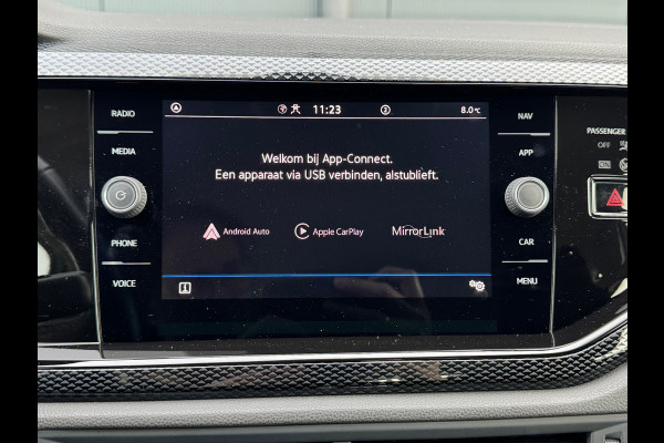 Volkswagen Polo 1.0 MPI * Carplay * Stoelverwarming * Cruise Control * Lichtmetalen Velgen *