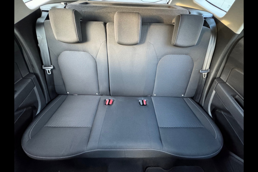 Dacia Duster 1.3 TCe 130pk Comfort * Navigatie * Cruise Control * Airco *