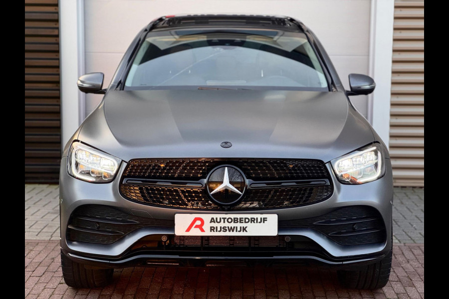 Mercedes-Benz GLC 300e 4MATIC Premium Plus Pano/Memory/360