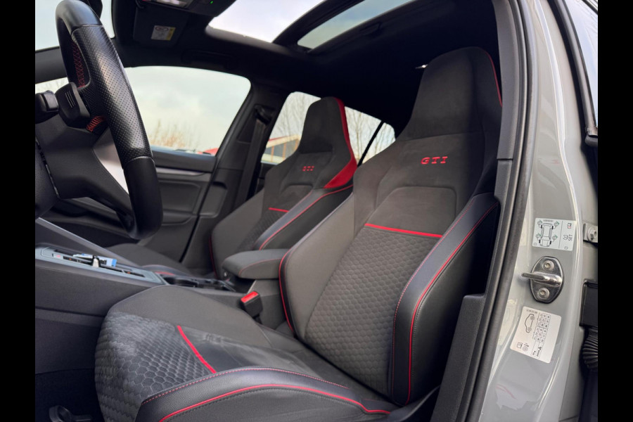 Volkswagen Golf 2.0 TSI GTI Clubsport 45 Editie Akra/Pano/H&K/HuD