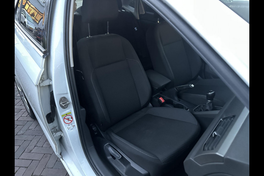 Volkswagen Polo 1.0 TSI Comfortline Adaptive Cruise Airco Carplay Navigatie